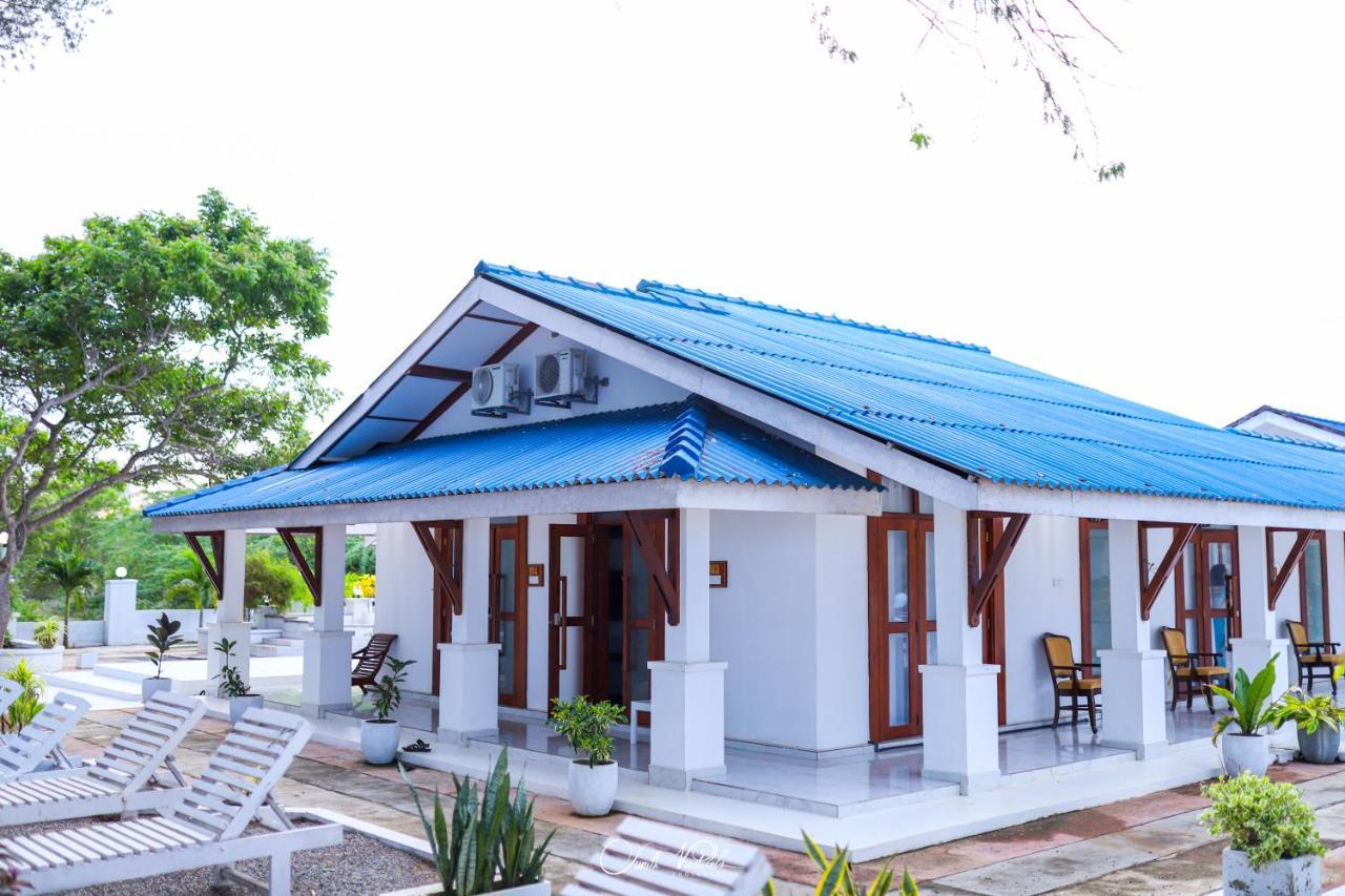 Ceylonta Beach Resort And Spa 汉班托塔 外观 照片