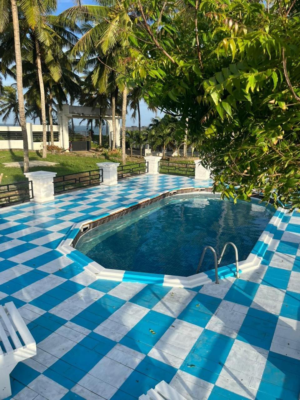 Ceylonta Beach Resort And Spa 汉班托塔 外观 照片